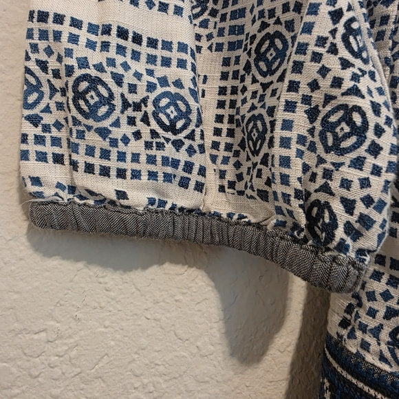 NWT Dylan Mosaic Blouse Embroidered Border Indigo Peasant Size Small - Picture 4 of 14